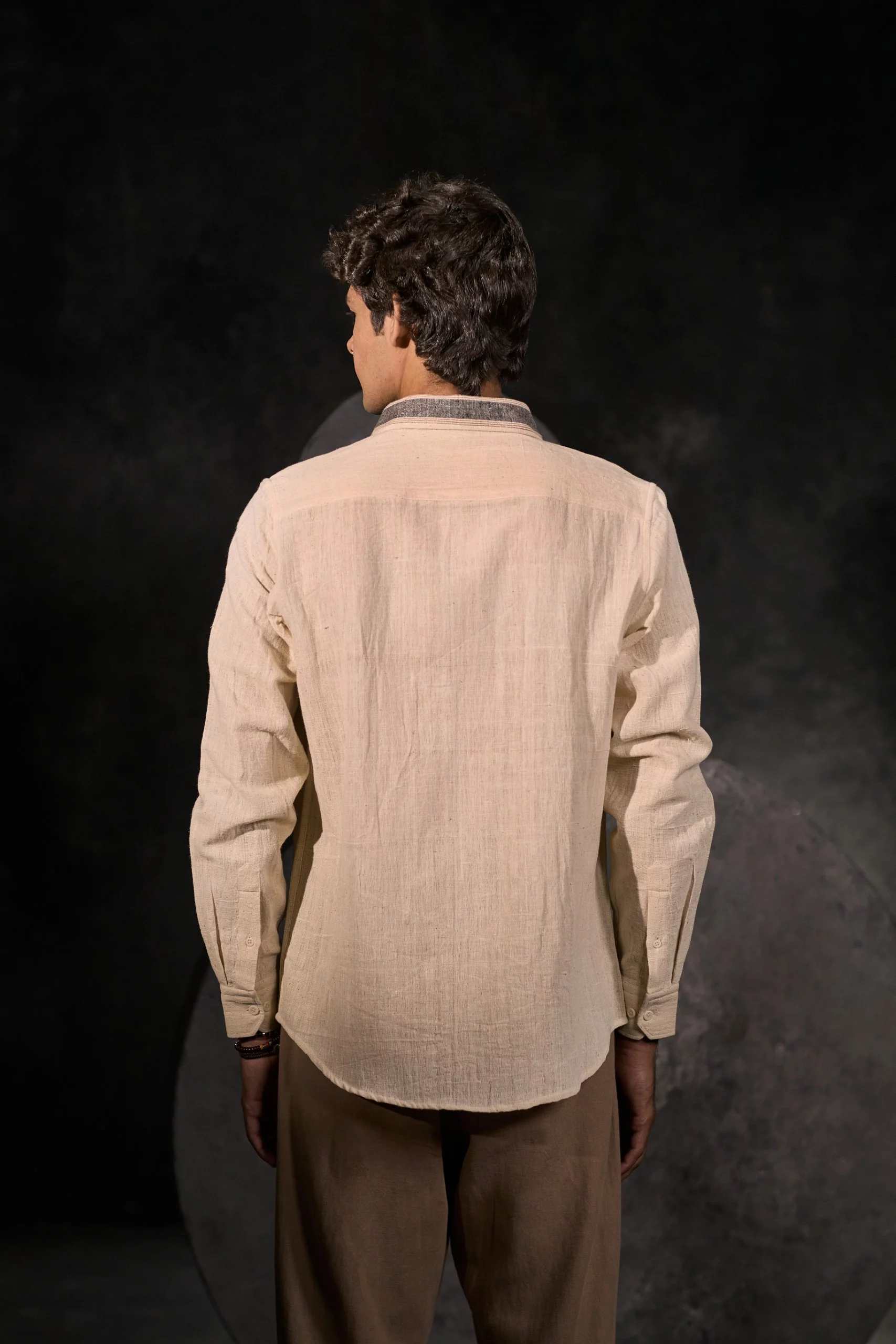 OAK HANDWOVEN ORGANIC KALA COTTON SHIRT - Image 3